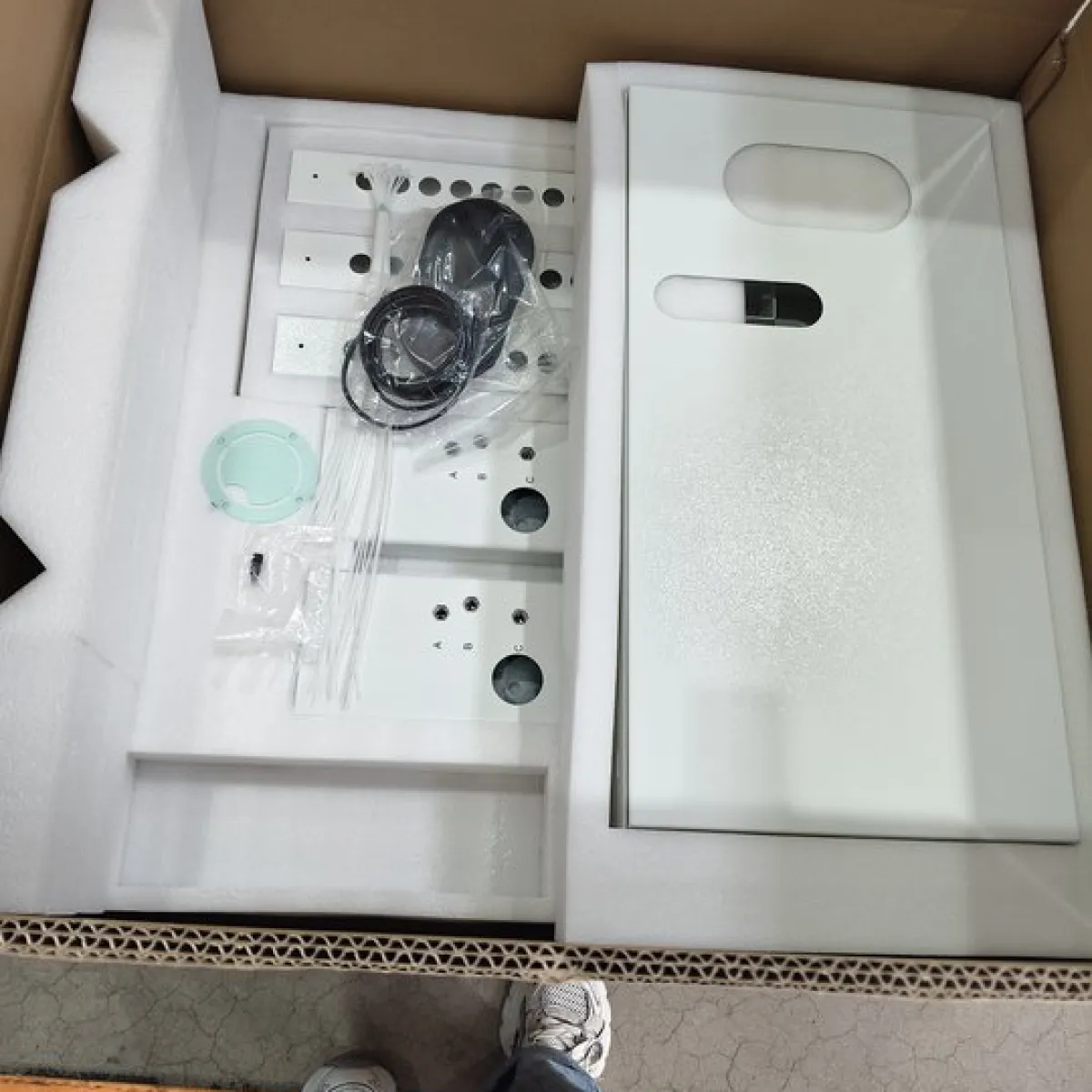 Deye GE-F128-AP-A connect kit for 30/40/60kW SG02HP3 inverters