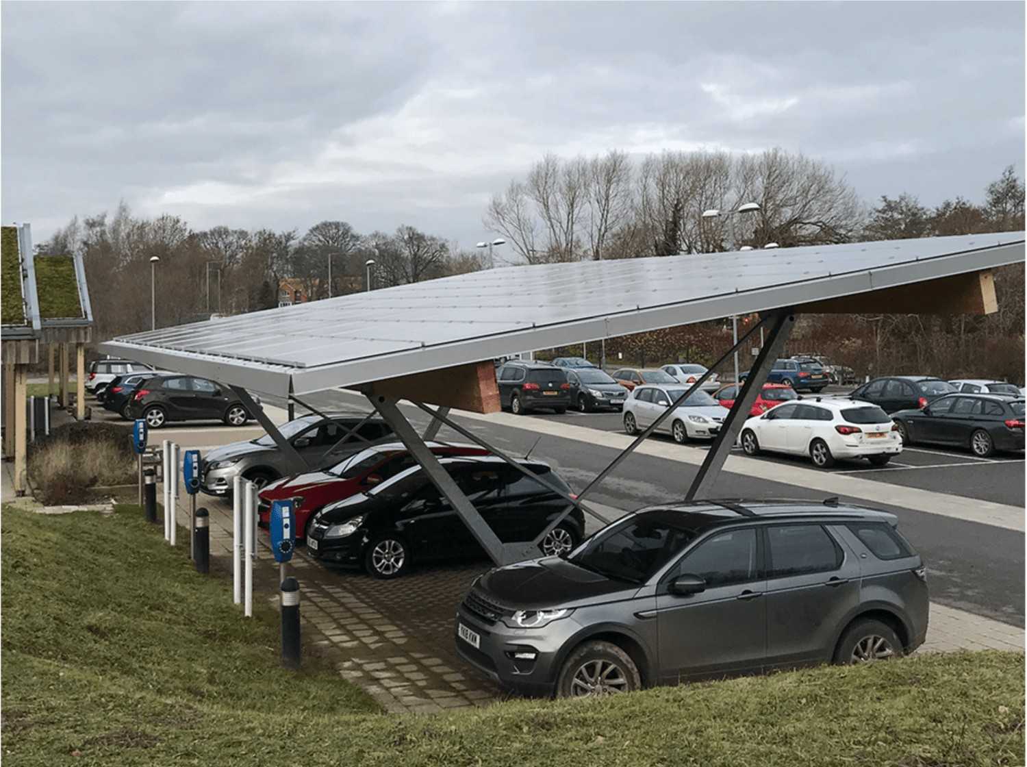 Carport Solar Maximizeaz Spa iul Cu Energia Solar SOLARKIT B2B Carport Solar Maximizeaz Spa iul Cu Energia Solar SOLARKIT B2B