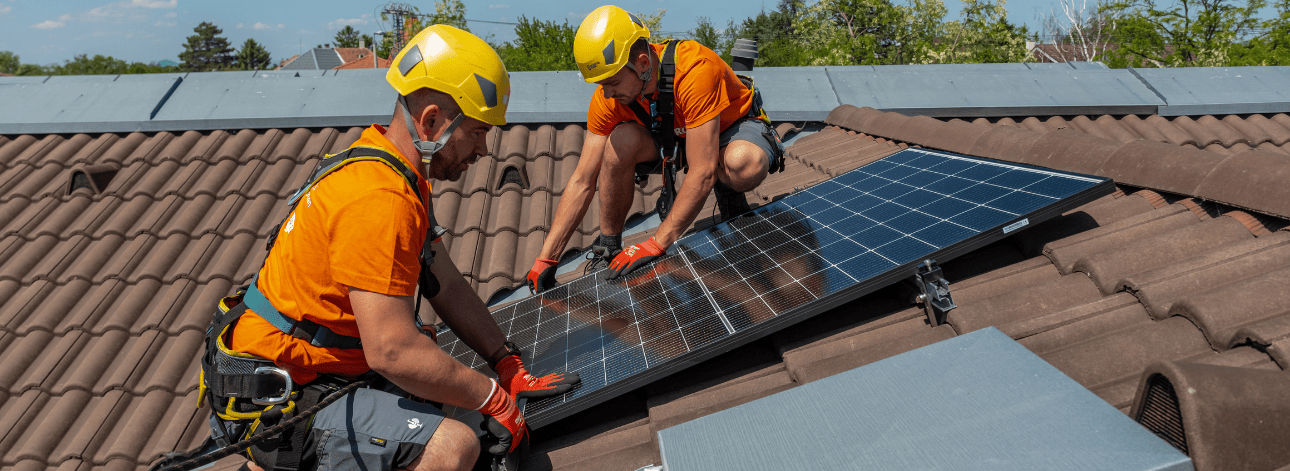Gross metering and optimal solar panel sizing 1